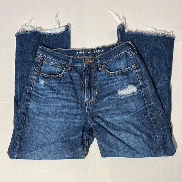 American Eagle Outfitters Denim - American Eagle denim jeans 90s flare sz 4 short medium wash distressed